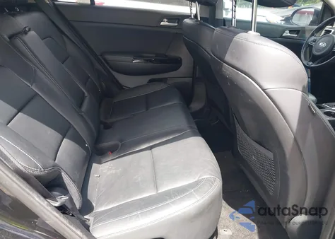 2018 Kia Sportage Ex z USA, uszkodzony, nr VIN KNDPN3ACXJ7311177